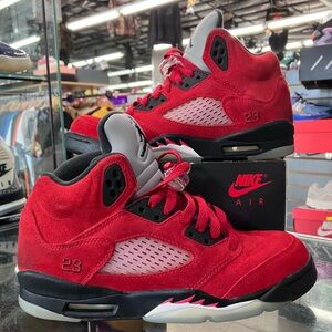 Women’s Air Jordan 5 Retro Raging Bull Red Size 7.5